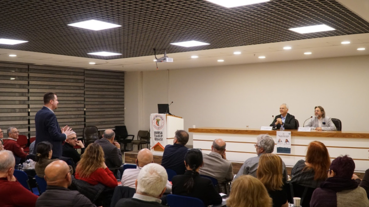 Türkiye’deki sağlık sistemi Bursa’da masaya yatırıldı - Bursa Hayat Gazetesi-2