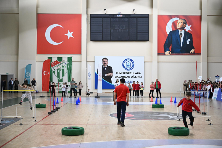 Yıldırım sporla büyüyor: 7 yılda 384 bin kişiye ulaşıldı - Bursa Hayat Gazetesi-5