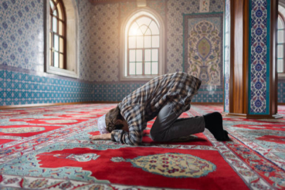 Balıkesir’de bugün hangi saatlerde ezan okunacak? | 24 Mart 2026 Salı