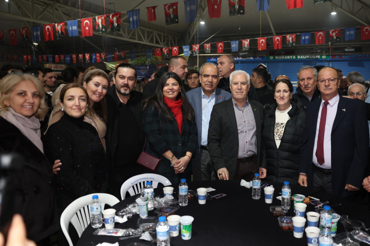 Başkan Bozbey'den Osmangazi'de örnek halk buluşması - Bursa Hayat Gazetesi-2