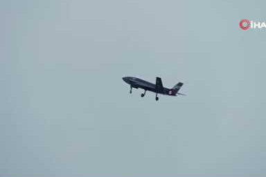 Bayraktar kızılelma eğitim uçuşunu başarıyla tamamladı