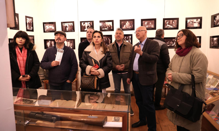 Osmangazi Belediyesi’nden Orhan Kemal’e büyük vefa - Bursa Hayat Gazetesi-2