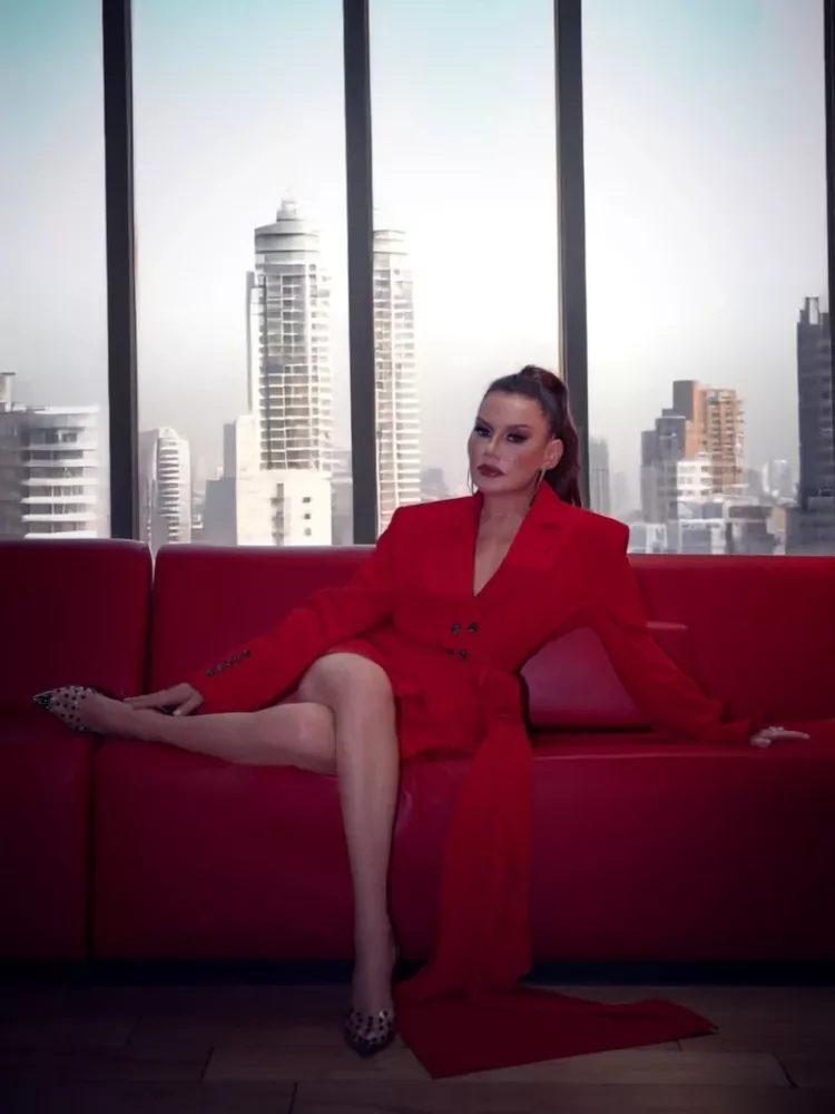 Deniz Seki’den samimi açıklama: “Doyamadım” şarkısının ilham kaynağı kim?-Bursa Hayat-3