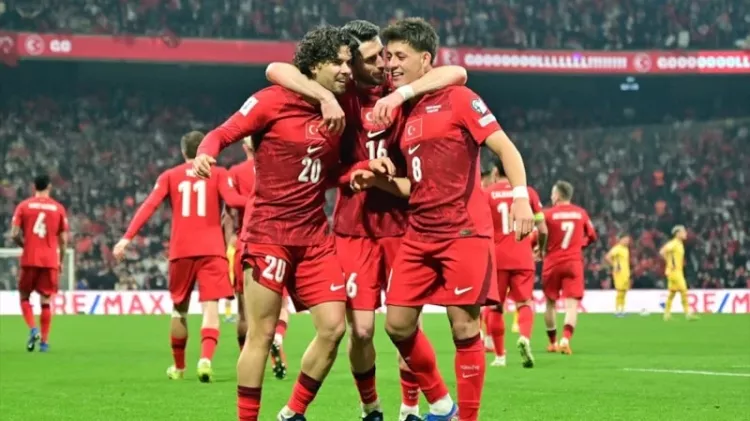 Ferdi sahneye çıktı, Türkiye finale yükseldi!-Bursa Hayat-3