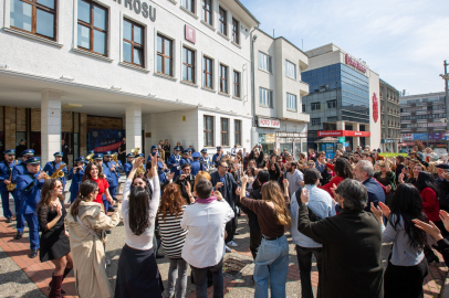 27 Mart Dünya Tiyatro Günü Bursa’da sanatla birlikte anıldı