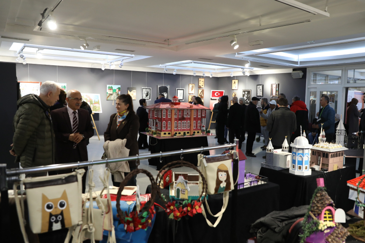 Bursa’da Aktif Yaşam Merkezi sakinlerini buluşturan etkinlik - Bursa Hayat Gazetesi-4