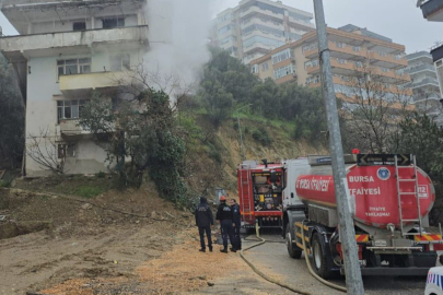 Mudanya’da apartman yangını paniğe neden oldu