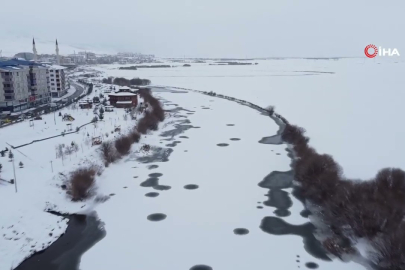 Beyaz örtü Ardahan’ı sardı!