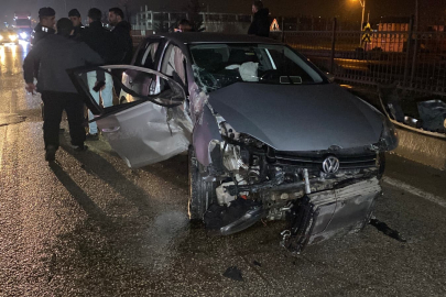 Bursa'da feci kaza! Araç hurdaya döndü