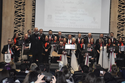 Karacabey’de destansı gece! ‘Kahramanlık Türküleri Konseri’ne yoğun ilgi