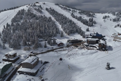 Kayak severlere müjde! Uludağ’da sezon uzadı