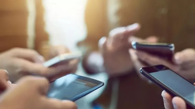 BTK zamları duyurdu: Cep telefonu faturaları kabardı!-Bursa Hayat-2