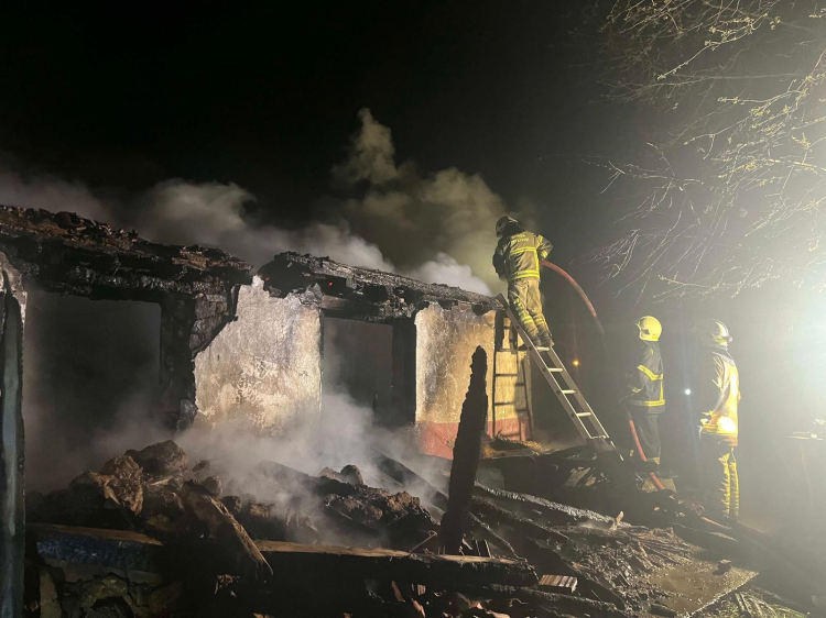 Bursa’da korku dolu gece: Ev küle döndü!-Bursa Hayat-3