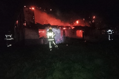 Bursa’da korku dolu gece: Ev küle döndü!