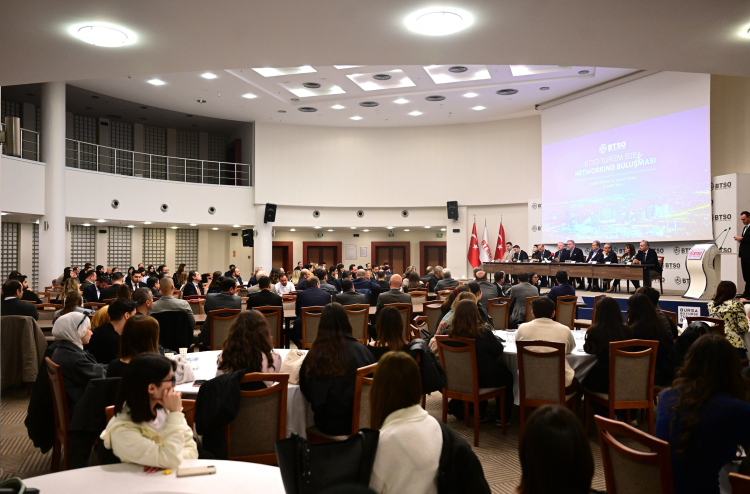 Turizmin kalbi BTSO’da attı! Acenteler ve oteller iş birliği için bir araya geldi -Bursa Hayat-2