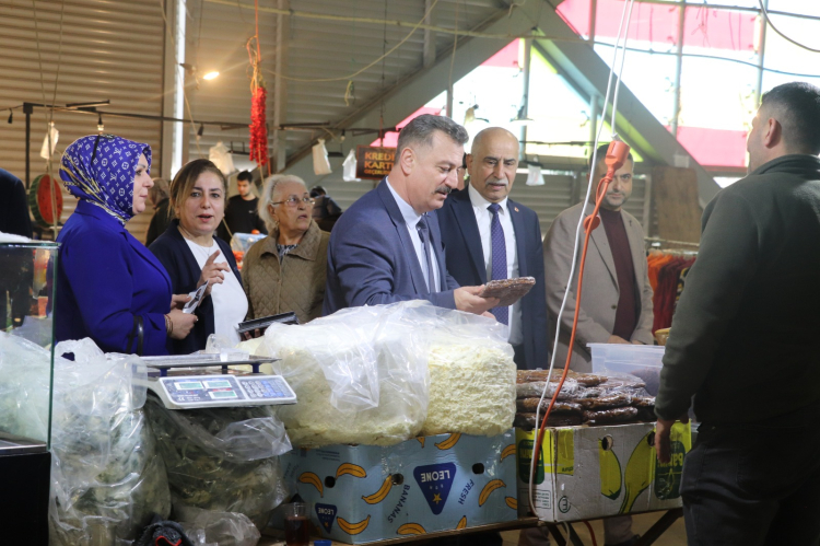 Anahtar Parti, Bursa genelinde saha temasını sürdürüyor-Bursa Hayat-3