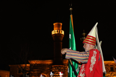 Bursa Büyükşehir Belediyesi’nden 700. yıl kutlamasında dijital ışık şöleni