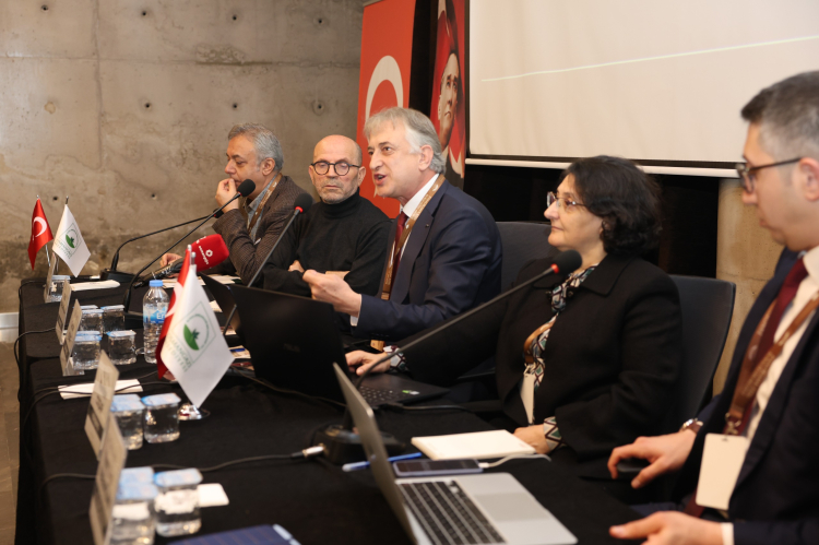 Osman Gazi’den Cumhuriyet’e kentin tarihi derinlemesine ele alındı - Bursa Hayat Gazetesi-3