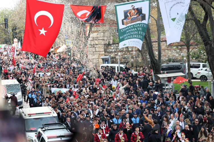 Osmangazi Belediyesi’nden tarihi coşku! -Bursa Hayat-2