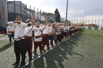 Bursa’da spor şöleni: Oryantiring ve okçuluk yarışmalarına büyük ilgi