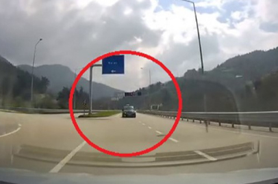 Bursa’da ters yön dehşeti: Kafa kafaya çarpışmadan son anda kurtuldu!