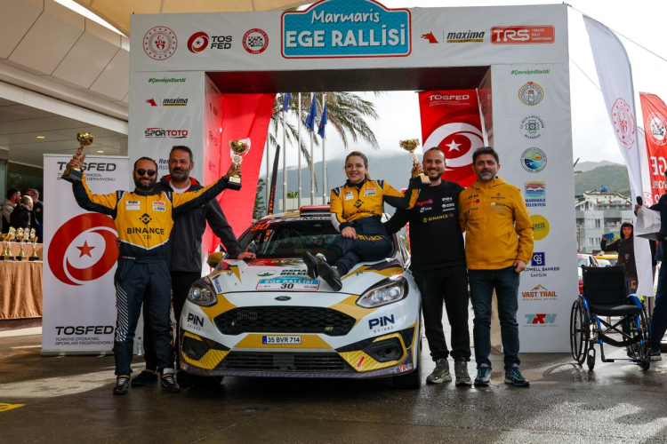 Marmaris’te çifte kupa: Kübra Denizci Keskin sezona güçlü başladı - Bursa Hayat Gazetesi-4