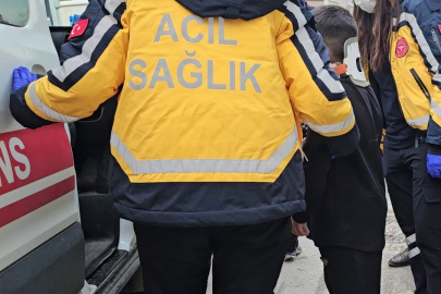 Bursa’da bisikletli çocuklar otomobille çarpıştı: Yaralılar hastanede!