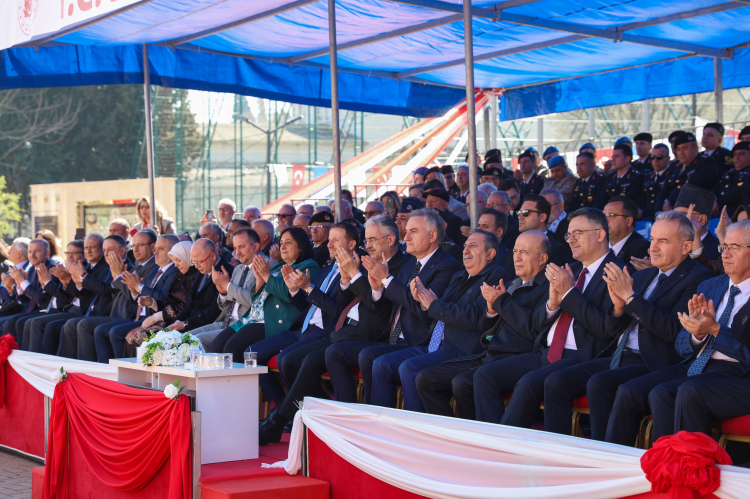 Bursa’da fetih ruhu yeniden yaşatıldı - Bursa Hayat Gazetesi-2