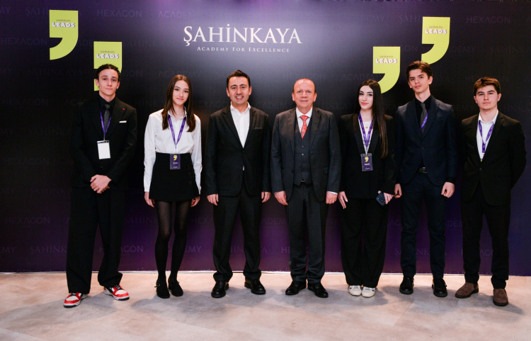 Şahinkaya Girişimcilik Zirvesi’nde Özer Matlı’dan gençlere mesaj - Bursa Hayat Gazetesi-4