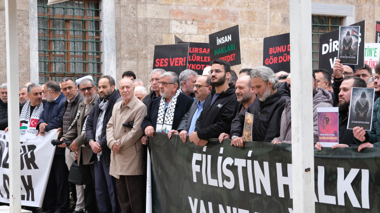 Bursa’da geniş katılımlı “Filistin’e Destek ve İsrail’e Tepki” eylemi - Bursa Hayat Gazetesi-2