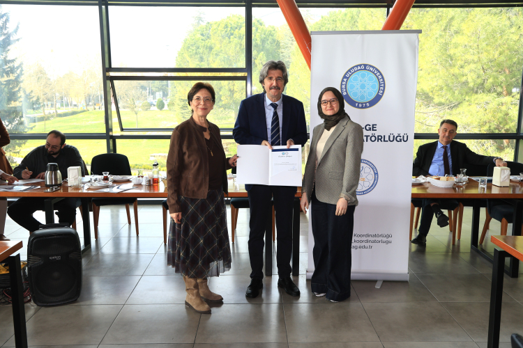 BUÜ’de başarılı akademisyenler rektörle kahvaltıda buluştu - Bursa Hayat Gazetesi-3