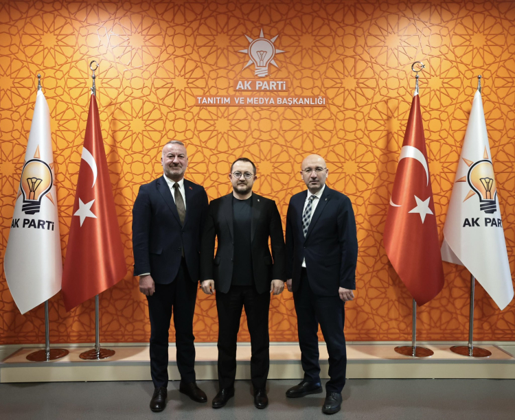 Nazım Maral, misafirlerini Ak Parti Genel Merkez’de kabul etti-Bursa Hayat-2