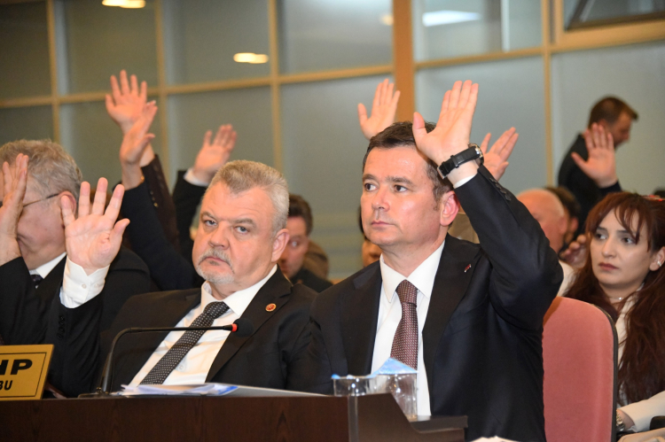 Osmangazi Belediyesi 2025 Faaliyet Raporu’nu oy birliğiyle onayladı-Bursa Hayat-3