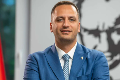 Bornova Belediye Başkanı Ömer Ekşi gözaltında