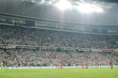Bursaspor taraftarına otobüs desteği yağdı! Başkan Çelik'ten teşekkür