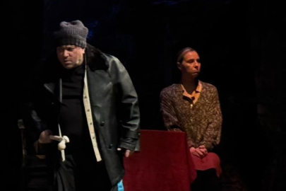 Tayyare Kültür Merkezi’nde tiyatro şöleni: 'İlerleme' izleyiciyle buluştu