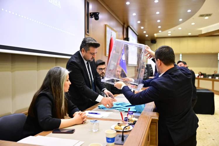 Bursa Büyükşehir Belediyesi'nde yeni dönem: Şahin Biba Başkan Vekili seçildi -Bursa Hayat-3
