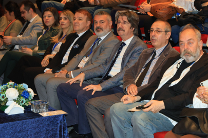 Akademisyenler ve sanat dünyası Bursa’da buluştu