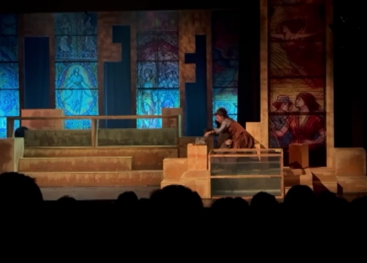 Kayseri Devlet Tiyatrosu Bursa’da sahne aldı! Bernarda oyununa yoğun ilgi -Bursa Hayat-2