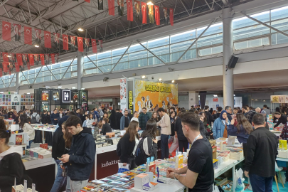 Bursa Kitap Fuarı 23. kez kapılarını açtı