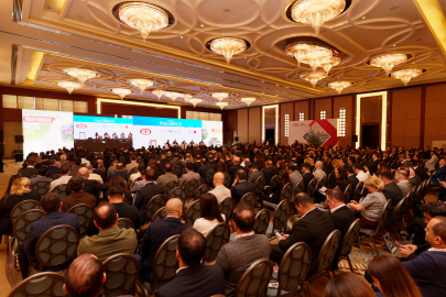 Erdemir Bursa’da sektöre seslendi: "Güçlenmekten başka seçeneğimiz yok"