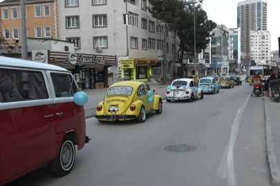 Bursa’da otizm farkındalığı için renkli vosvos konvoyu