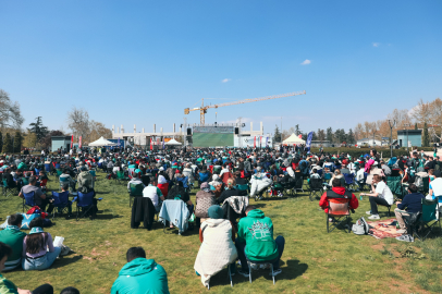 Bursaspor zaferi Bursa’da dev ekranda coşkuyla kutlandı