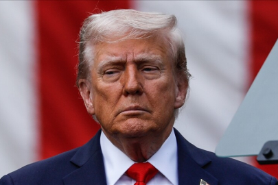 Trump’tan Hürmüz Boğazı açıklaması: “ABD donanması abluka başlatacak”