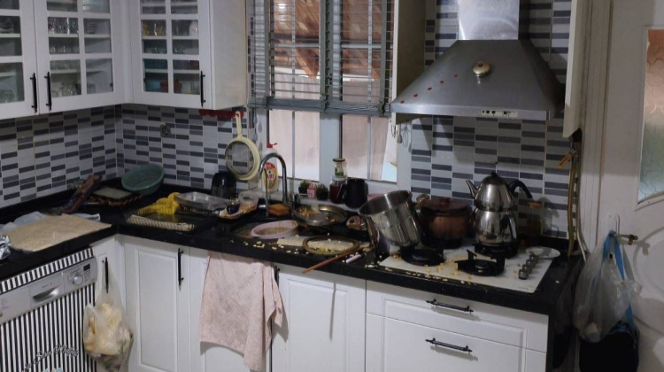 Bursa’da evde yemek hazırlarken dehşeti yaşadı: Genç kadın hastanelik oldu!-Bursa Hayat-2