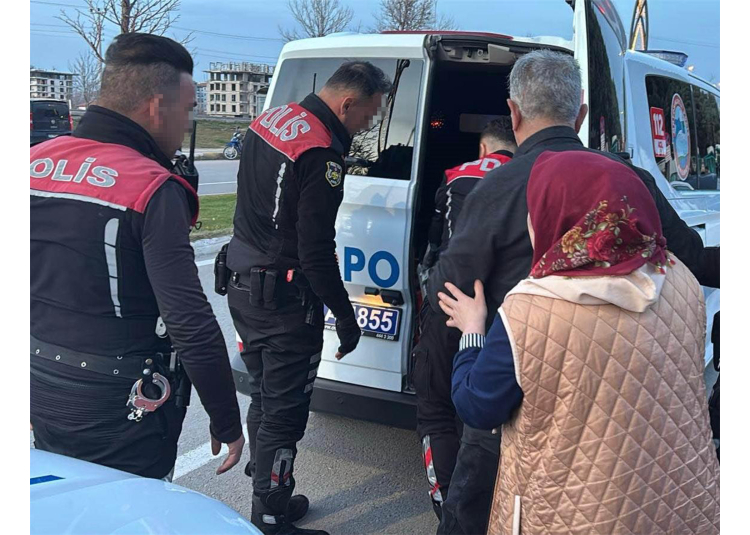 Aksaray’da film gibi olay: Otogar savaş alanına döndü!-Bursa Hayat-2