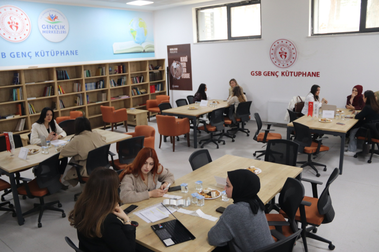 Bursa’da önemli iş birliği: Kadınlar için dijital devrim - Bursa Hayat Gazetesi-3