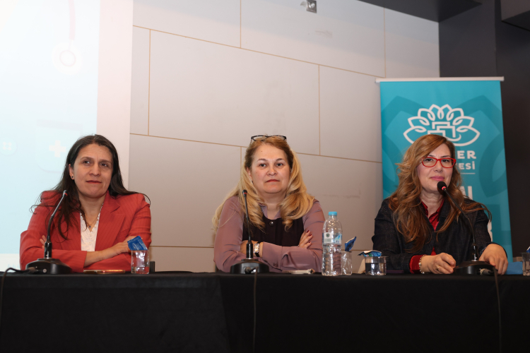 Parkinsonla yaşamın şifreleri Nilüfer’de anlatıldı - Bursa Hayat Gazetesi-2