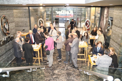 ARSİYAD Kahve Sohbetleri’nde sağlık ve teknoloji konuşuldu