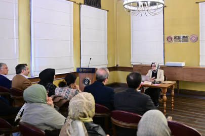 Ayşe Böhürler Türkiye’nin kültür politikalarını Bursa'da anlattı